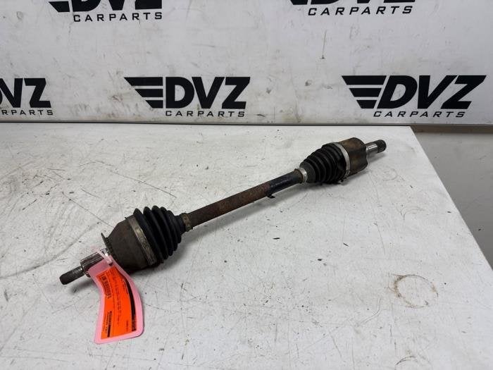 Aandrijfas links-voor van een Volkswagen Polo, Gebruikt, -, Volkswagen, -
