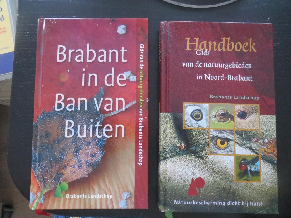 2 boeken van het Brabant Landschap , Ophalen of Verzenden, Gelezen