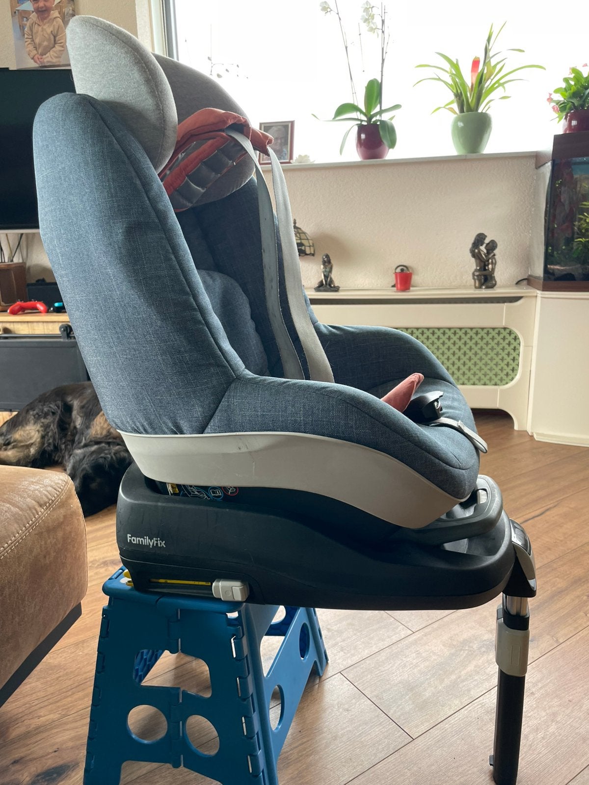 Maxi-Cosi autostoel met base, Ophalen, 9 t/m 18 kg, Verstelbare rugleuning, Zo goed als nieuw
