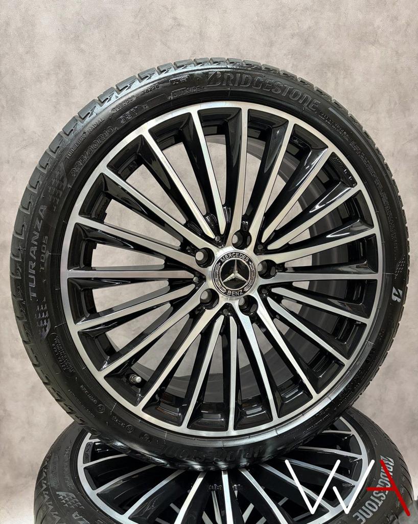 19” Mercedes A-Klasse CLA AMG Facelift velgen W177 X118, Auto-onderdelen, 19 inch, Gebruikt, -, -