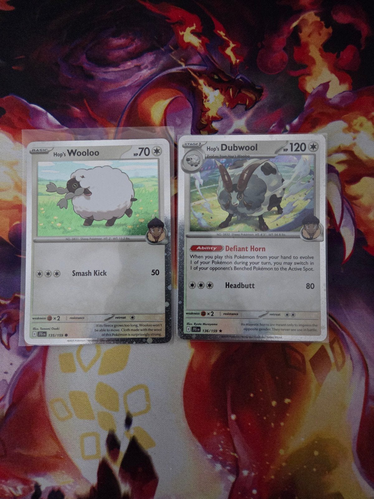 Pokémon kaarten: Hop's Wooloo en Hop's Dubwool cosmos holo, Ophalen of Verzenden, Zo goed als nieuw, Meerdere kaarten