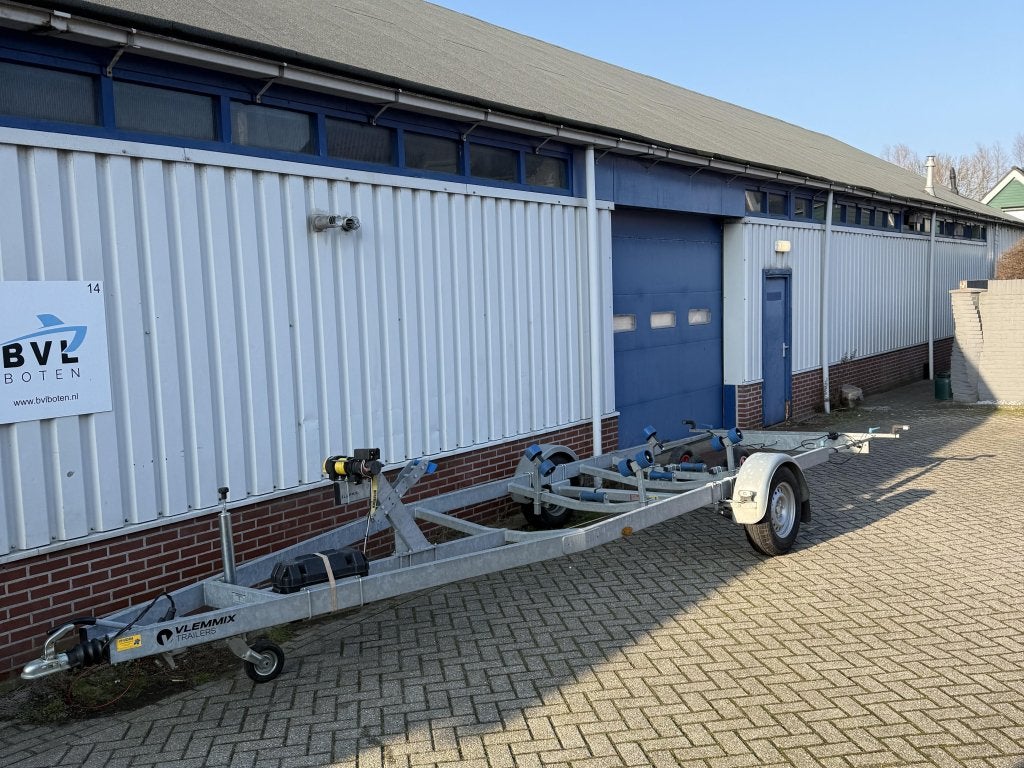 Vlemmix Boottrailer 1350kg 630 elektrische lier 2023, Watersport en Boten, Niet ingevuld, Gebruikt, Niet ingevuld, Niet ingevuld
