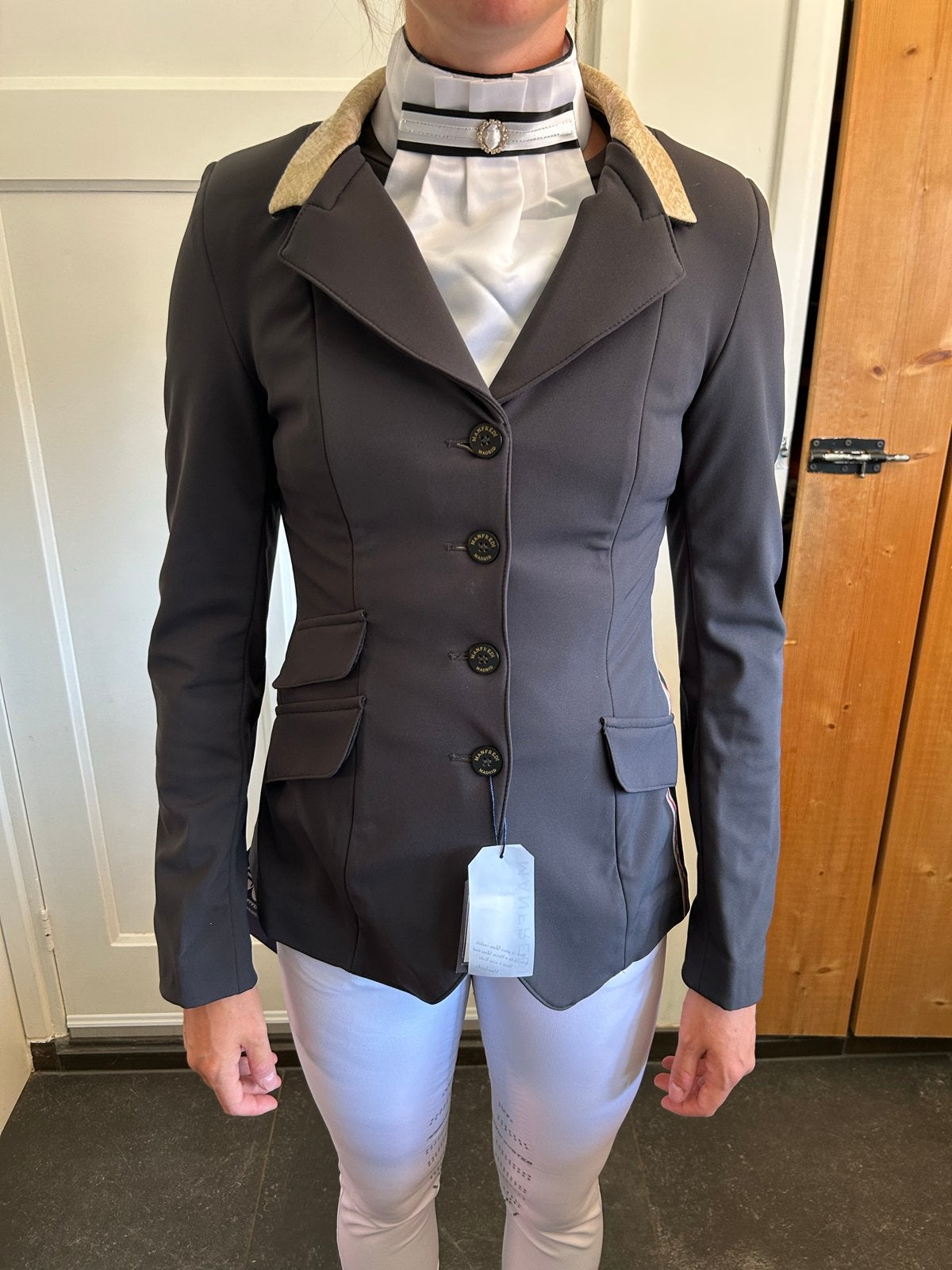 Manfredi Show Jacket - nieuwprijs € 449, Kinderen, Nieuw, Ophalen of Verzenden, Zwart