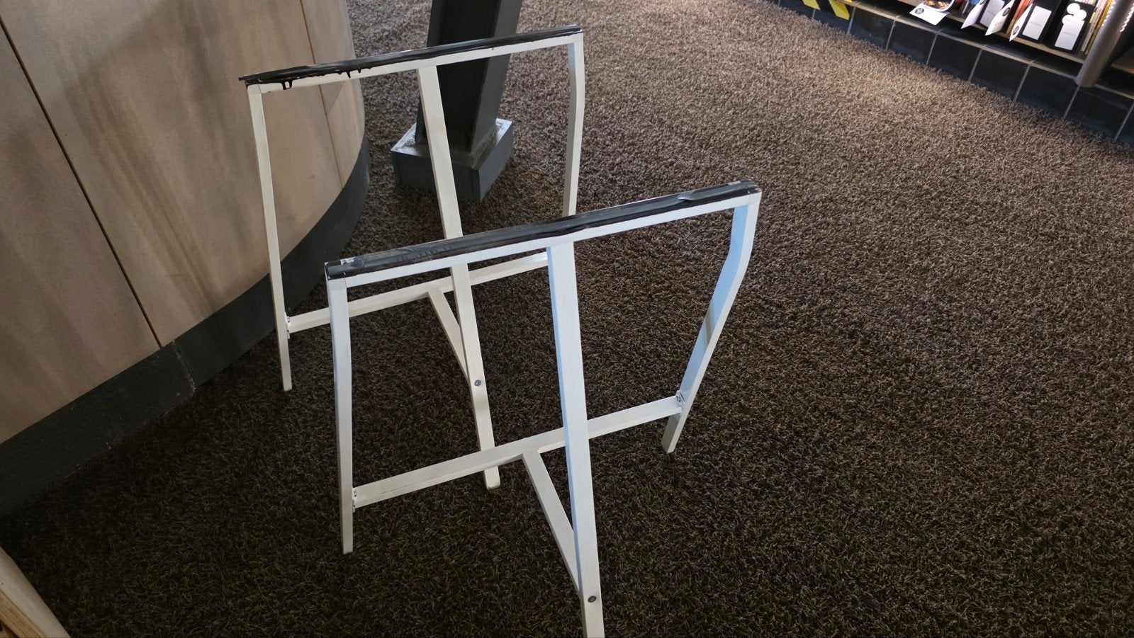 IKEA Lerberg schragen/tafelpoten- Wit, metaal, Ophalen, Tafelpoot, Minder dan 50 cm, Minder dan 50 cm