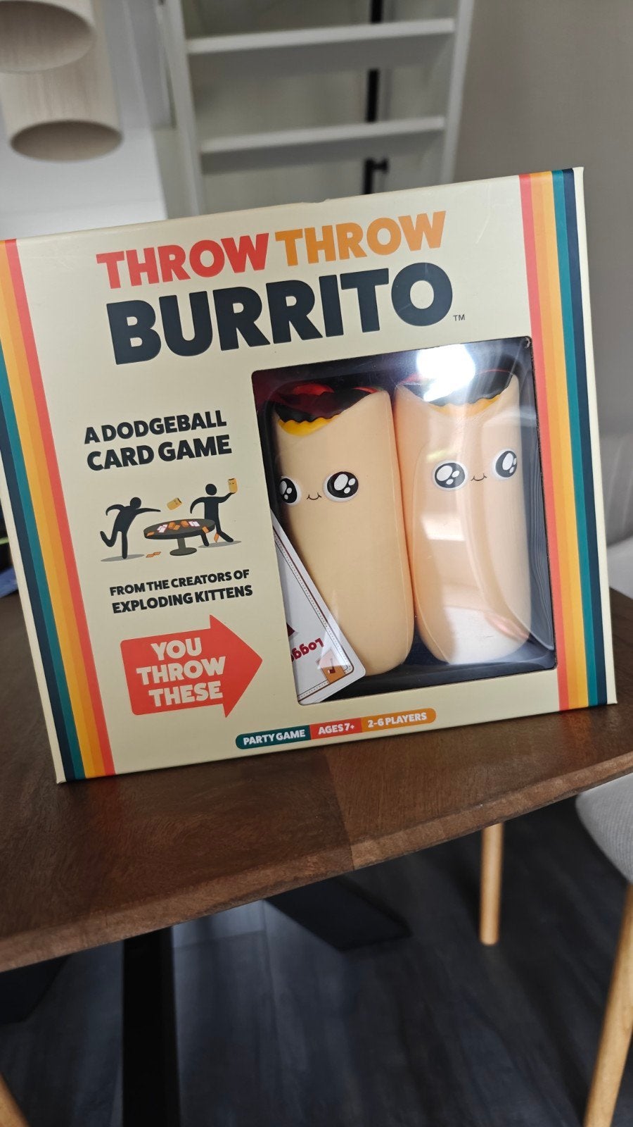 Throw Throw Burrito: Een Dodgeball Kaartspel, Vijf spelers of meer, Ophalen, Zo goed als nieuw, Exploding Kittens