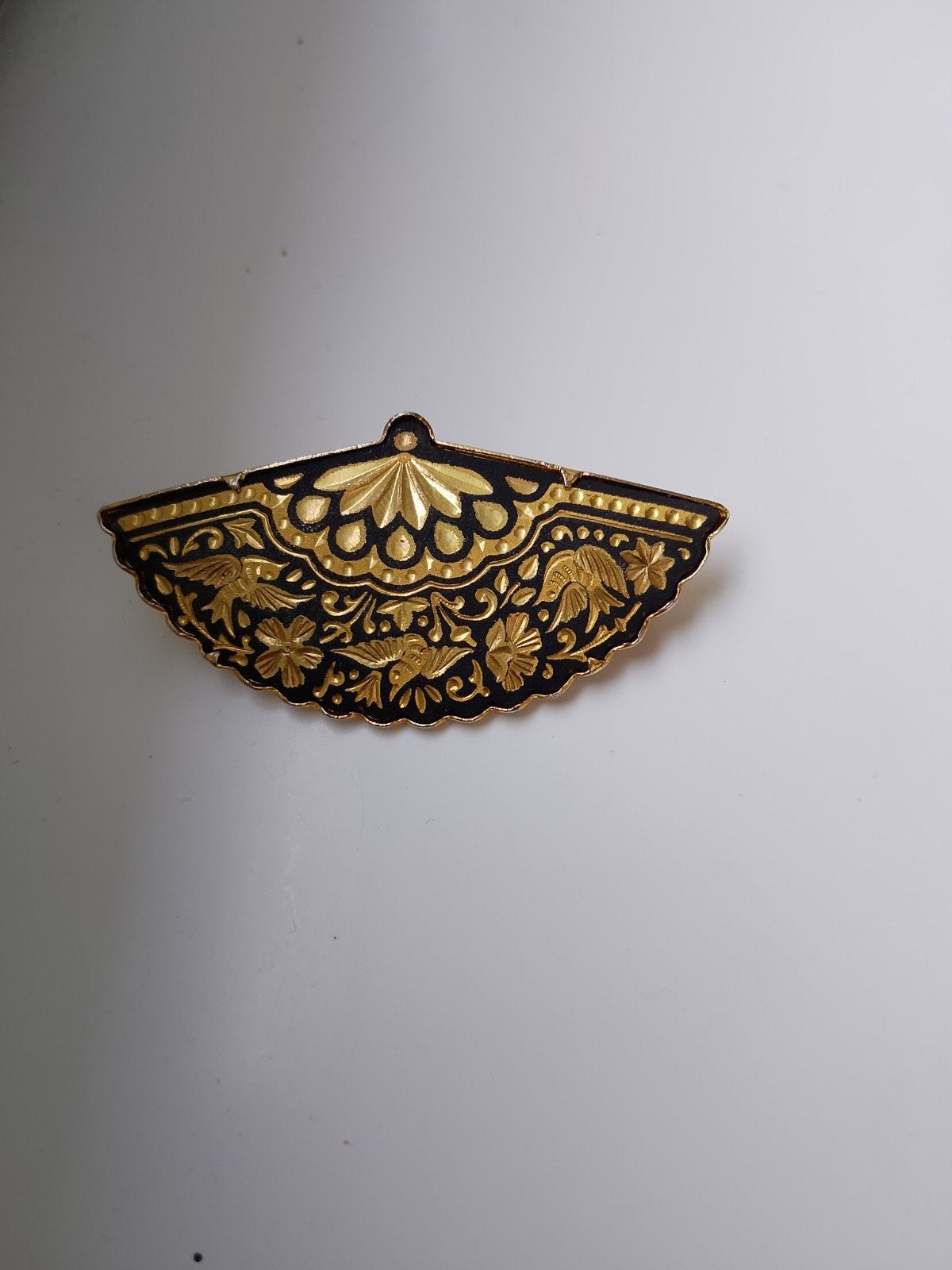 Vintage Spaanse Damascene Waaier Broche – Toledo Stijl – Met, Overige materialen, 4 tot 7 cm, Gebruikt, Ophalen of Verzenden