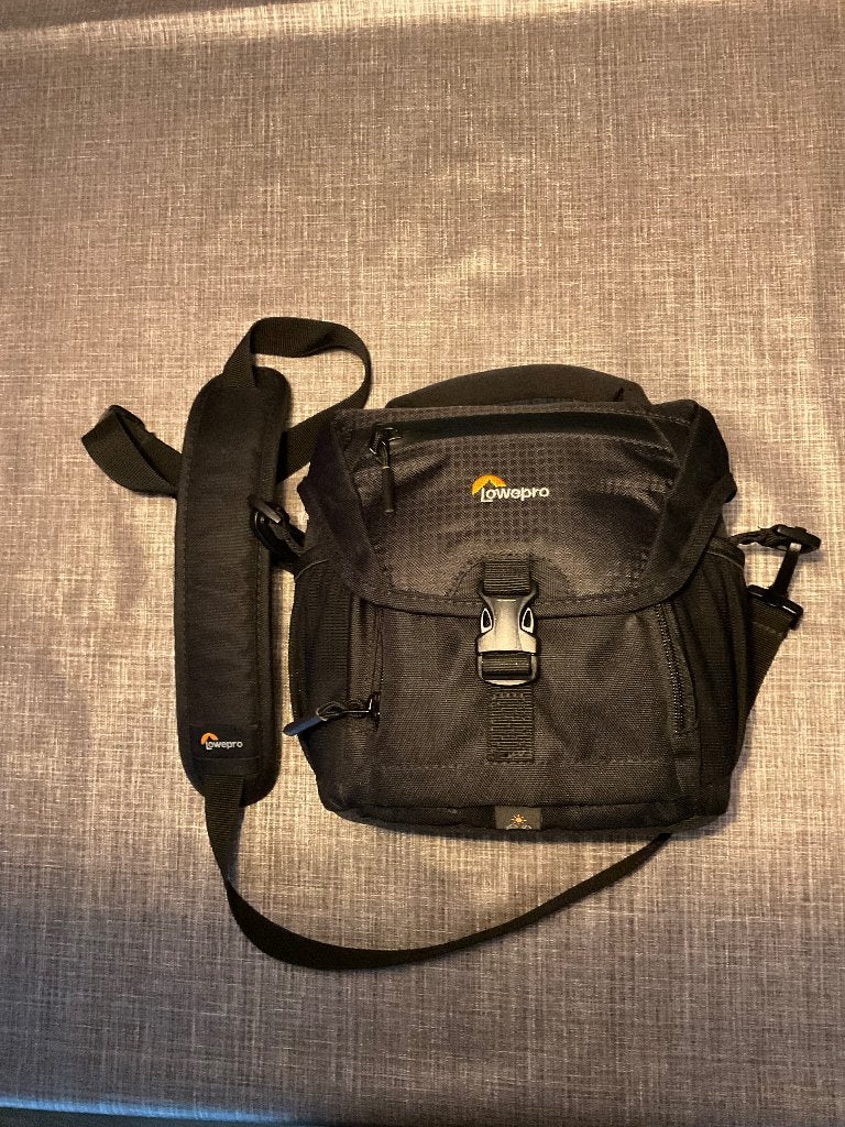 Lowepro Cameratas, Audio, Tv en Foto, Fotografie | Fototassen, Gebruikt, Zwart, Schoudertas, Zijvakken