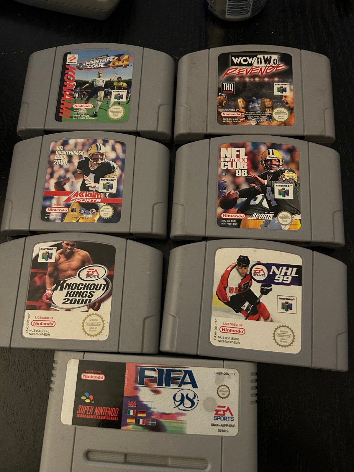 N64 & SNES Sport Games - FIFA 98, NHL 99, NFL, WCW, Spelcomputers en Games, Games | Overige, Gebruikt, Eén computer, Ophalen of Verzenden
