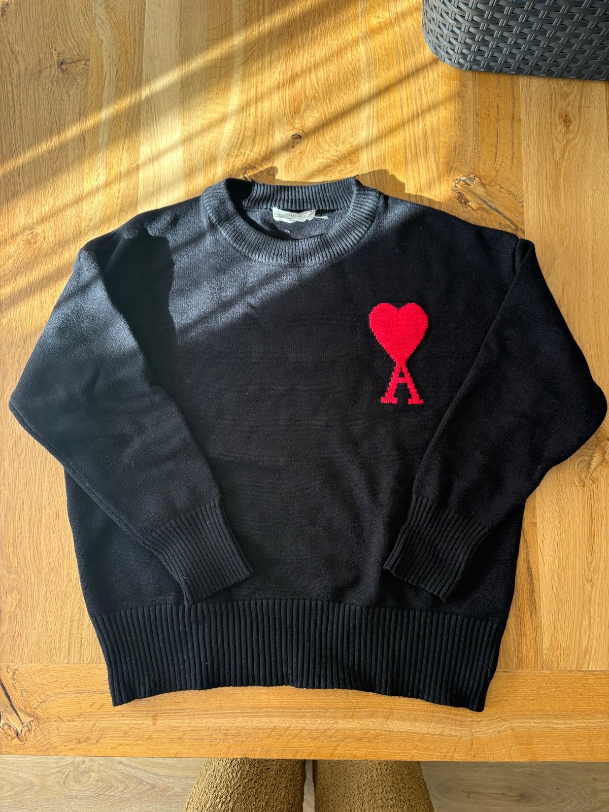 AMI Paris trui met hartlogo - Maat S, Ophalen of Verzenden, Nieuw, Maat 46 (S) of kleiner, Zwart