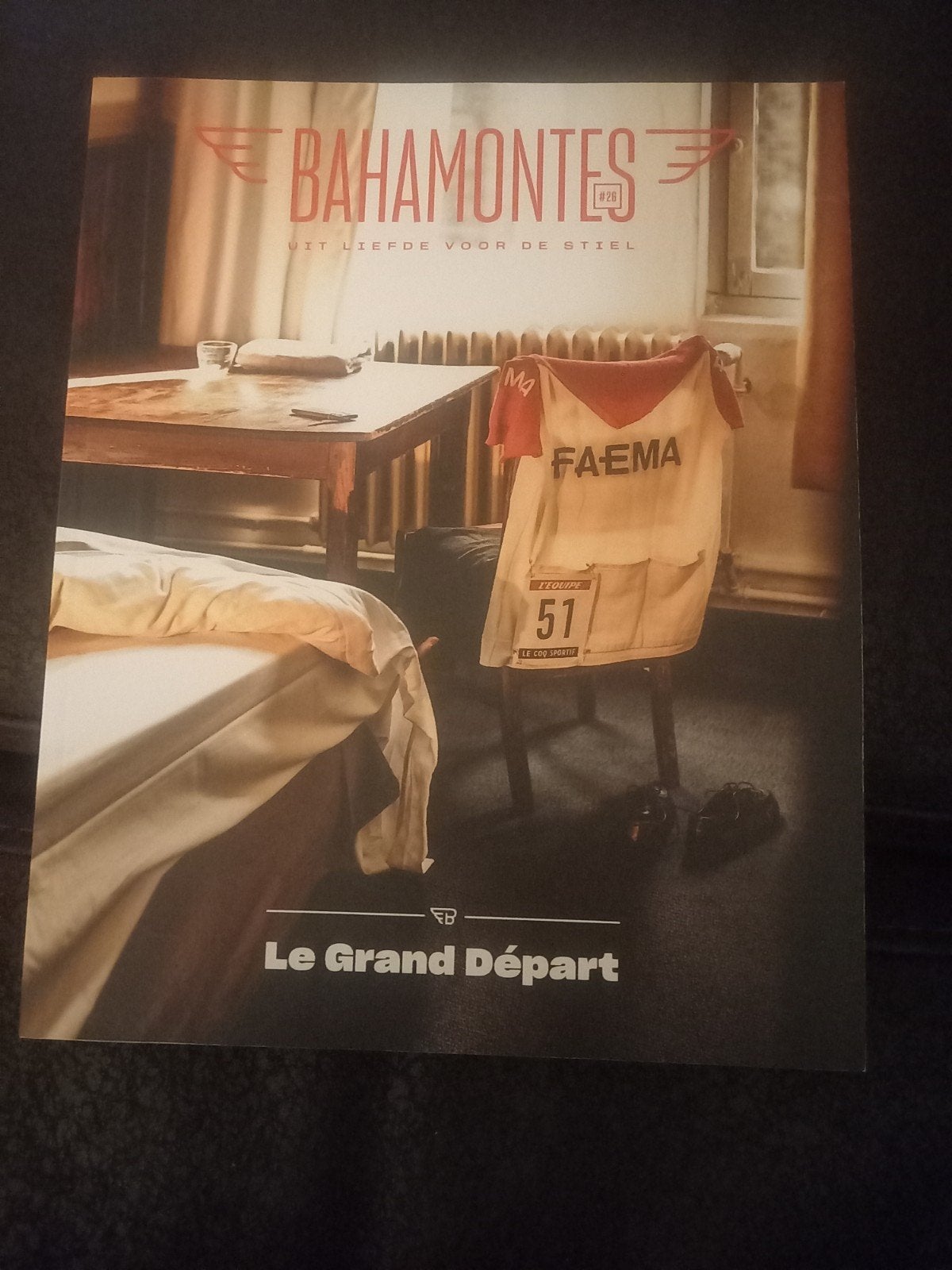 Bahamontes #26: Le Grand Départ - Wielertijdschrift, Boeken, Nieuw, Ophalen of Verzenden, Diverse auteurs, Lopen en Fietsen