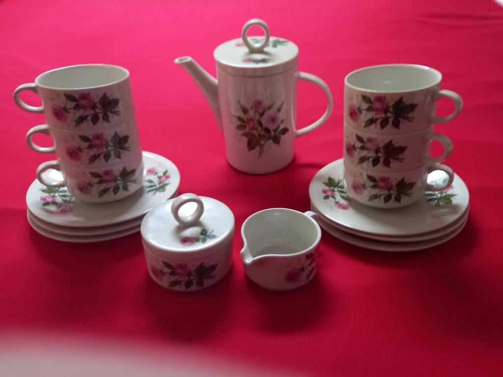 Valerie en boch servies, Ophalen