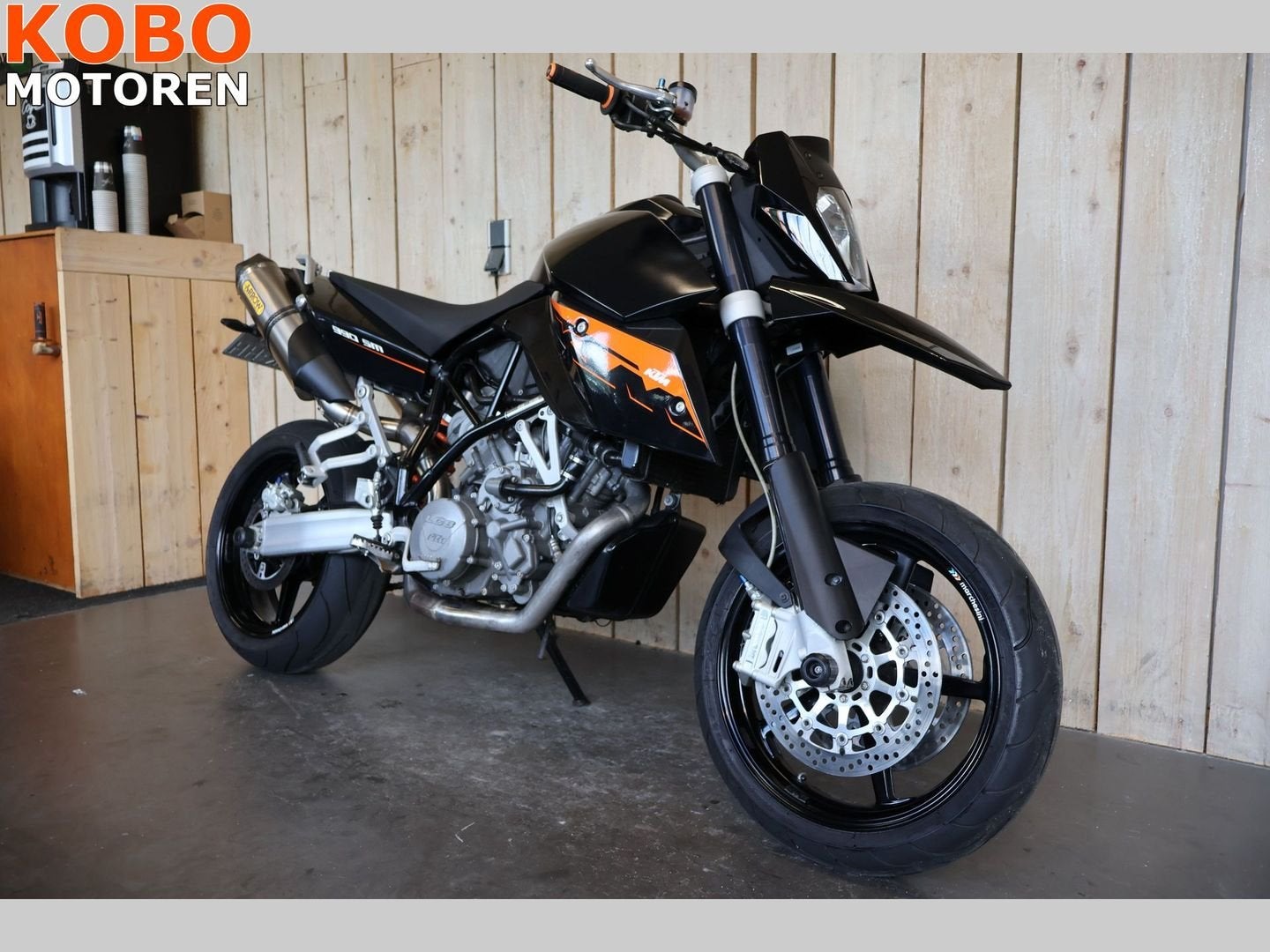KTM 990 SUPERMOTO (bj 2010), 2 cilinders, KTM, Motorrijbewijs A, Bedrijf