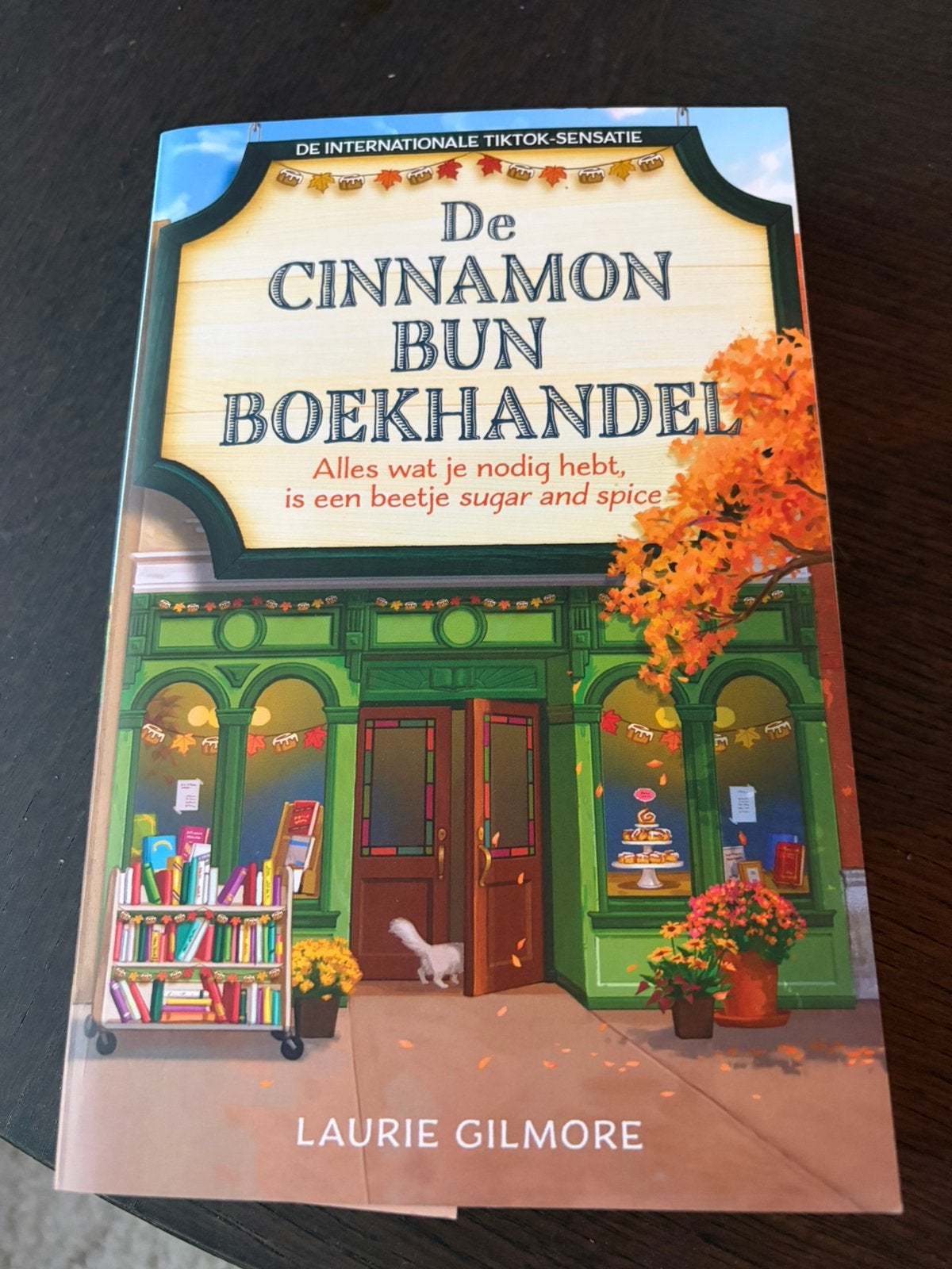 Laurie Gilmore - De Cinnamon Bun Boekhandel, Boeken, Ophalen of Verzenden, Zo goed als nieuw, Laurie Gilmore