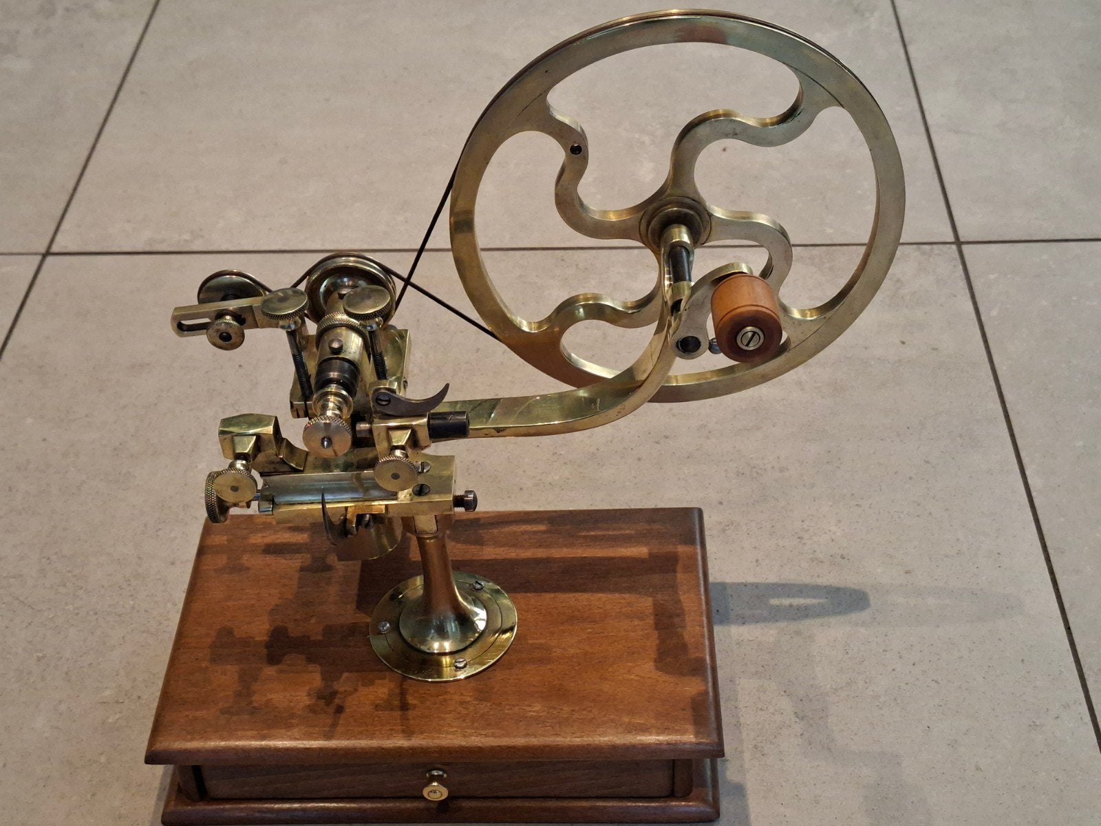 Arrondeermachine horloge makers gereedschap., Antiek en Kunst, Antiek | Gereedschap en Instrumenten, Ophalen of Verzenden