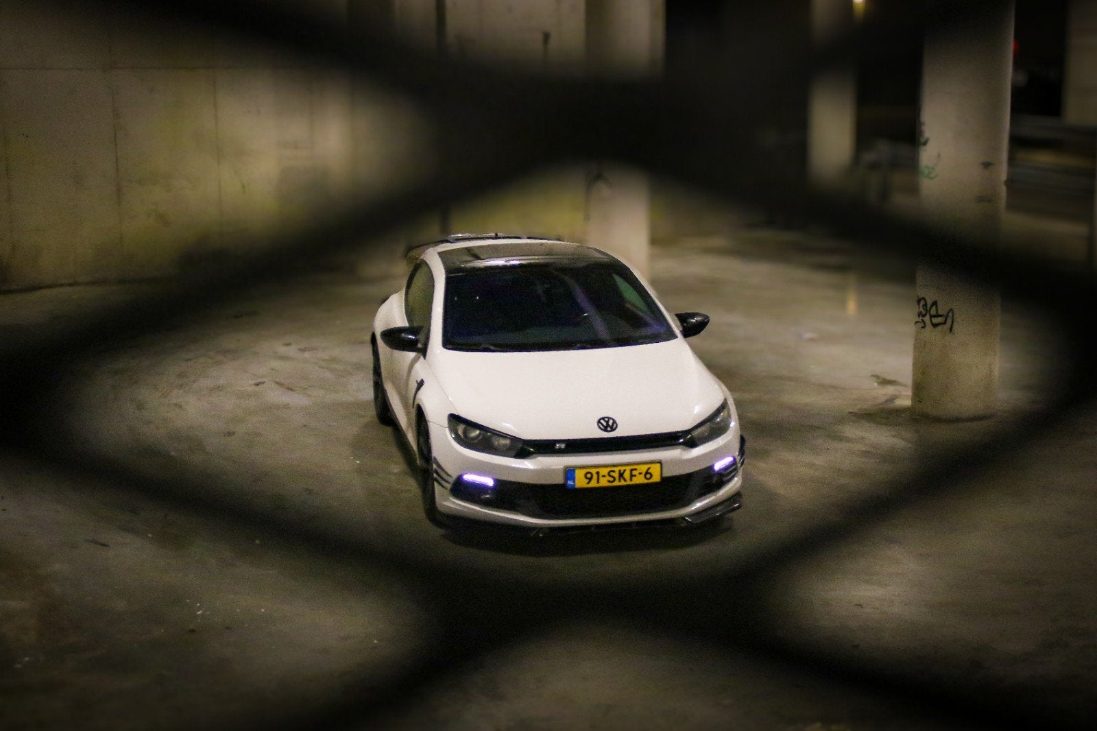 Volkswagen Scirocco 1.4 TSI 118KW DSG 2011 Wit, Auto's, Volkswagen, 4 cilinders, Wit, Origineel Nederlands, Particulier