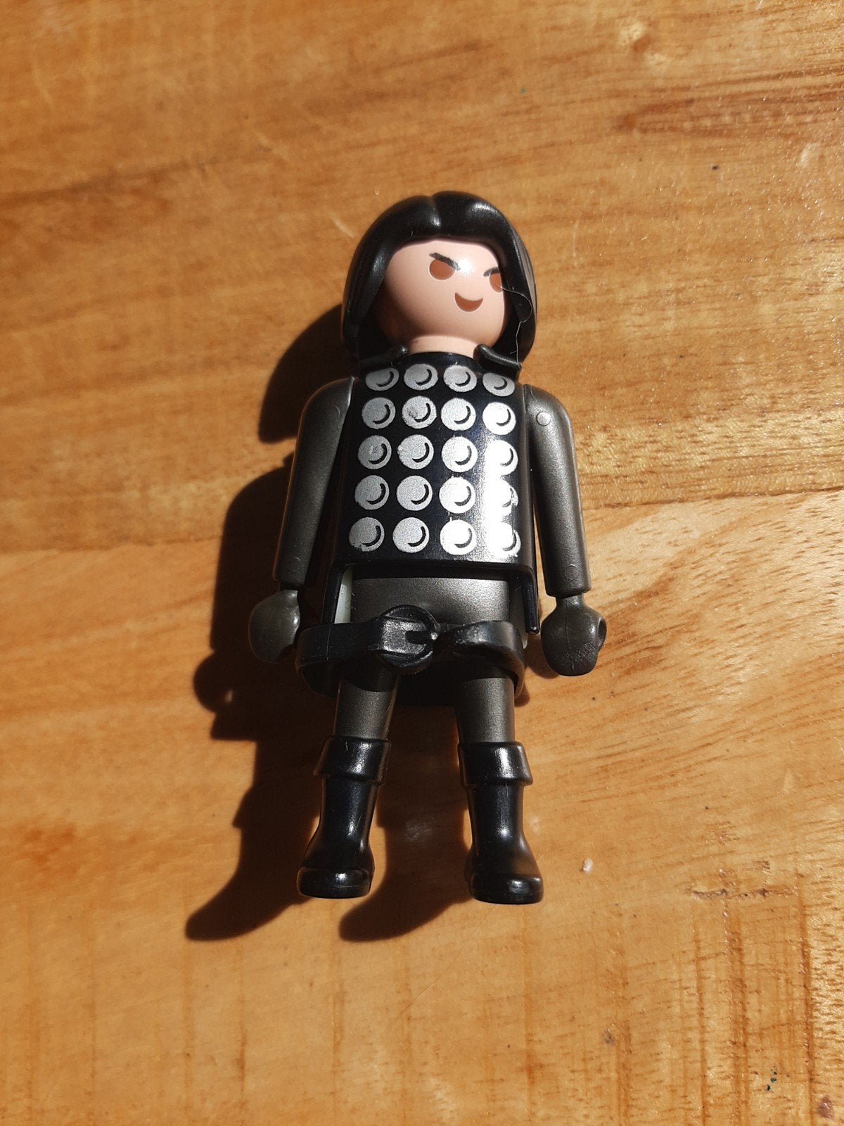 Playmobil figuur ridder zwart met zilveren harnas, Ophalen of Verzenden, Gebruikt, Jongen of Meisje