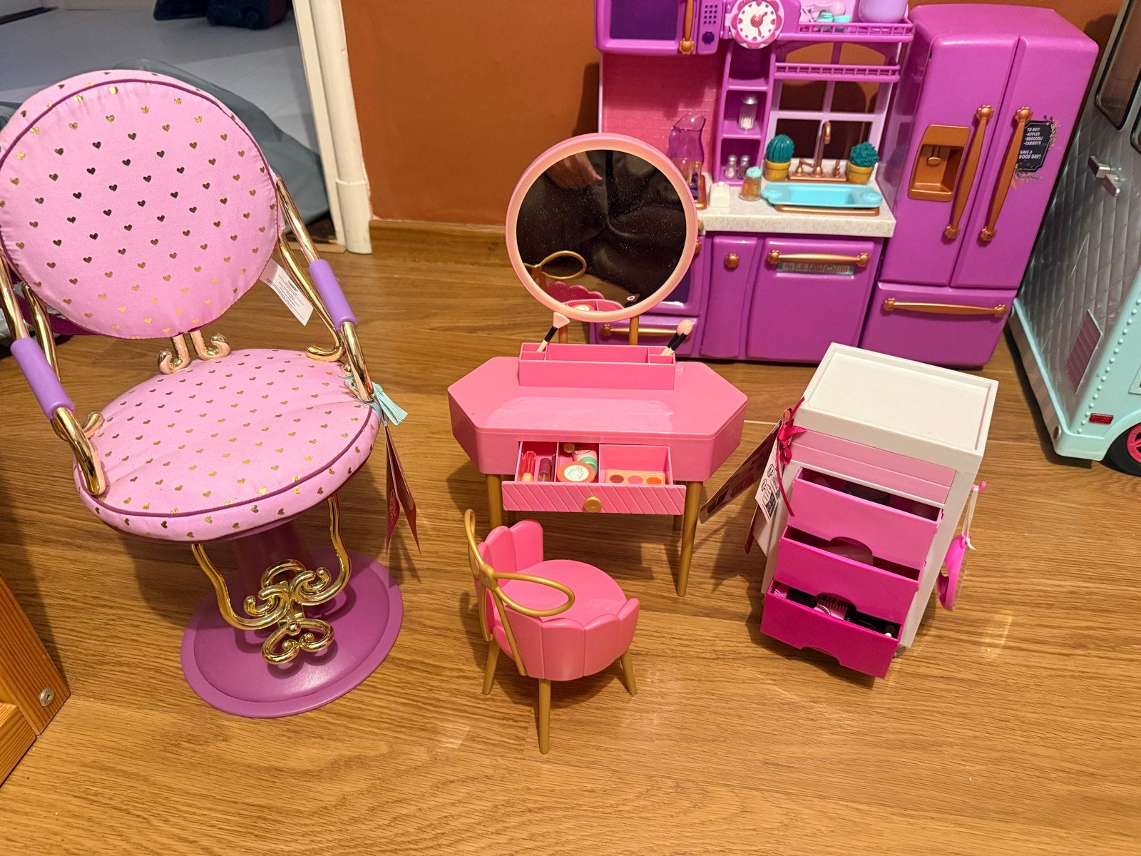 Kappersset voor poppen: stoel, lades, make-up tafel, accesso, Ophalen of Verzenden, Zo goed als nieuw, Overige typen