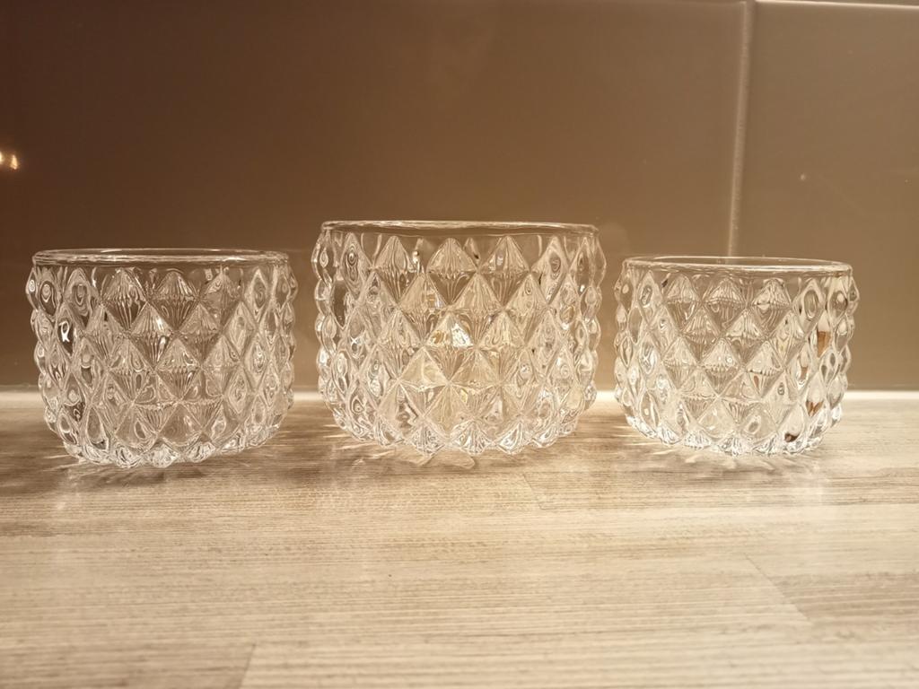 3 glazen kaarsenhouders, Ophalen