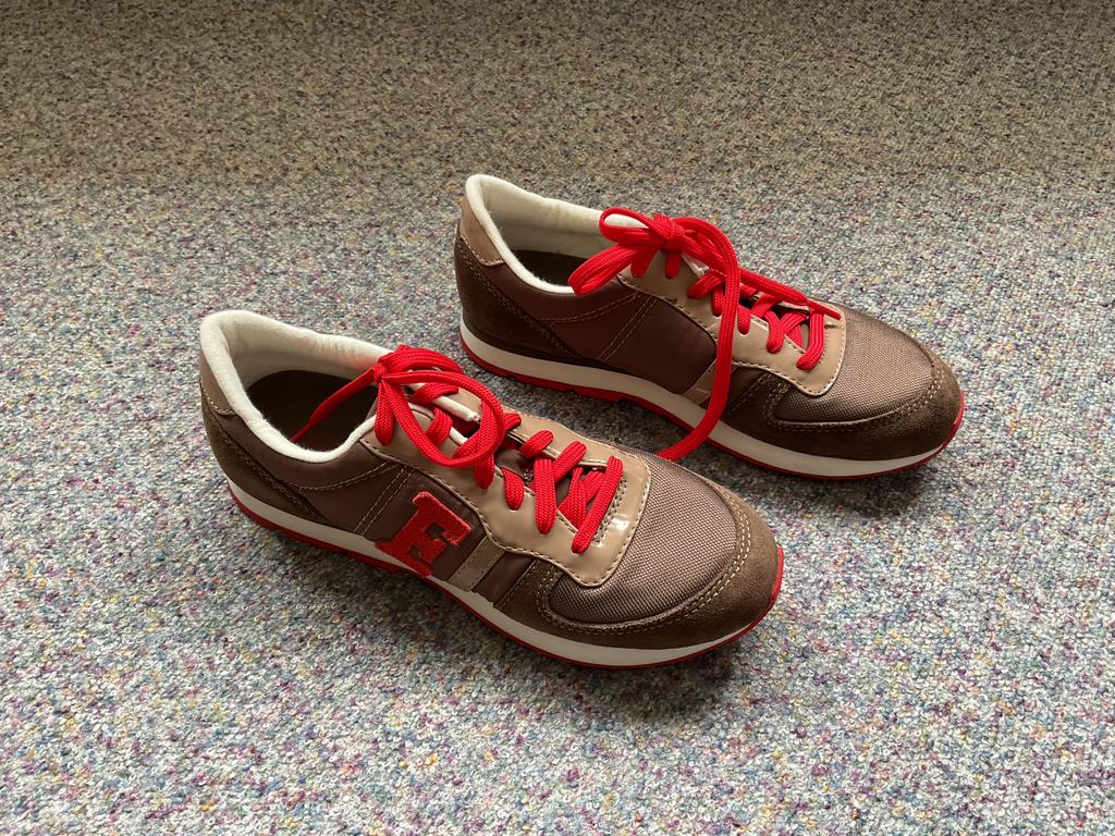 Esprit dames sneakers, Kleding | Dames, Schoenen, Bruin, Nieuw, Ophalen of Verzenden, Sneakers of Gympen