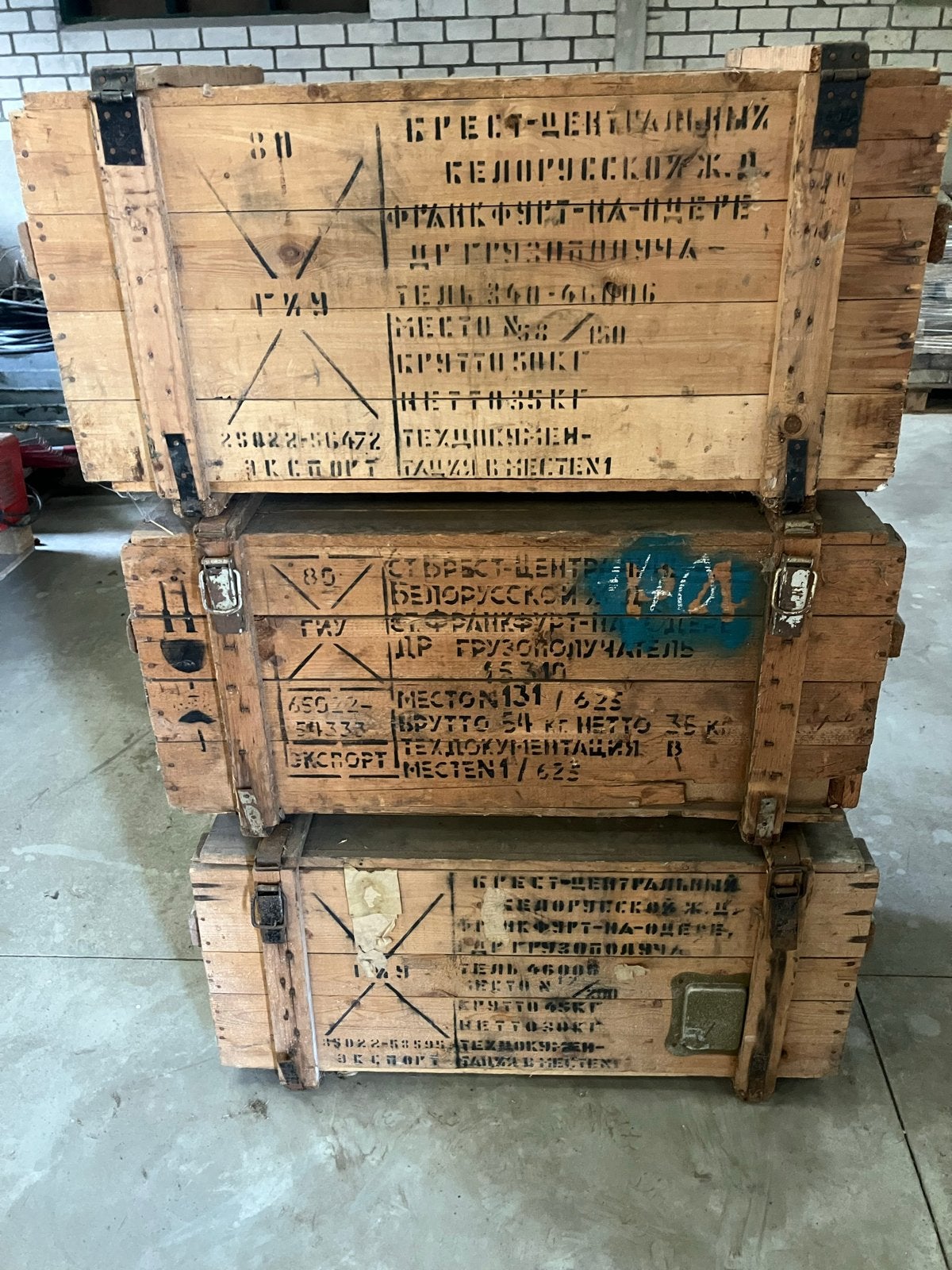 3 Vintage houten kisten met bizarre maffe opdruk, Ophalen, Minder dan 50 cm, Gebruikt, 50 tot 100 cm