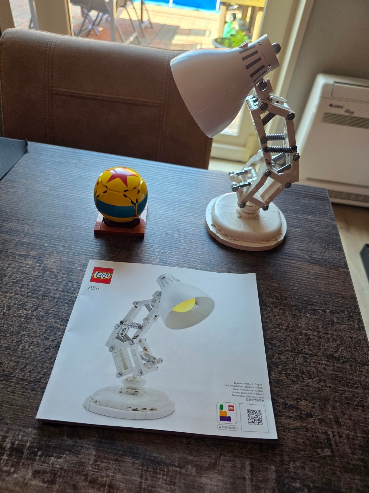 LEGO 21357 Ideas Pixar Luxo Jr. Lamp - Compleet met boekje, Ophalen of Verzenden