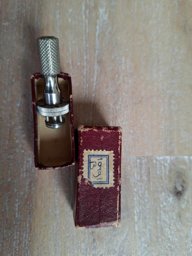 Oogdruk tonometer in doosje, Ophalen of Verzenden