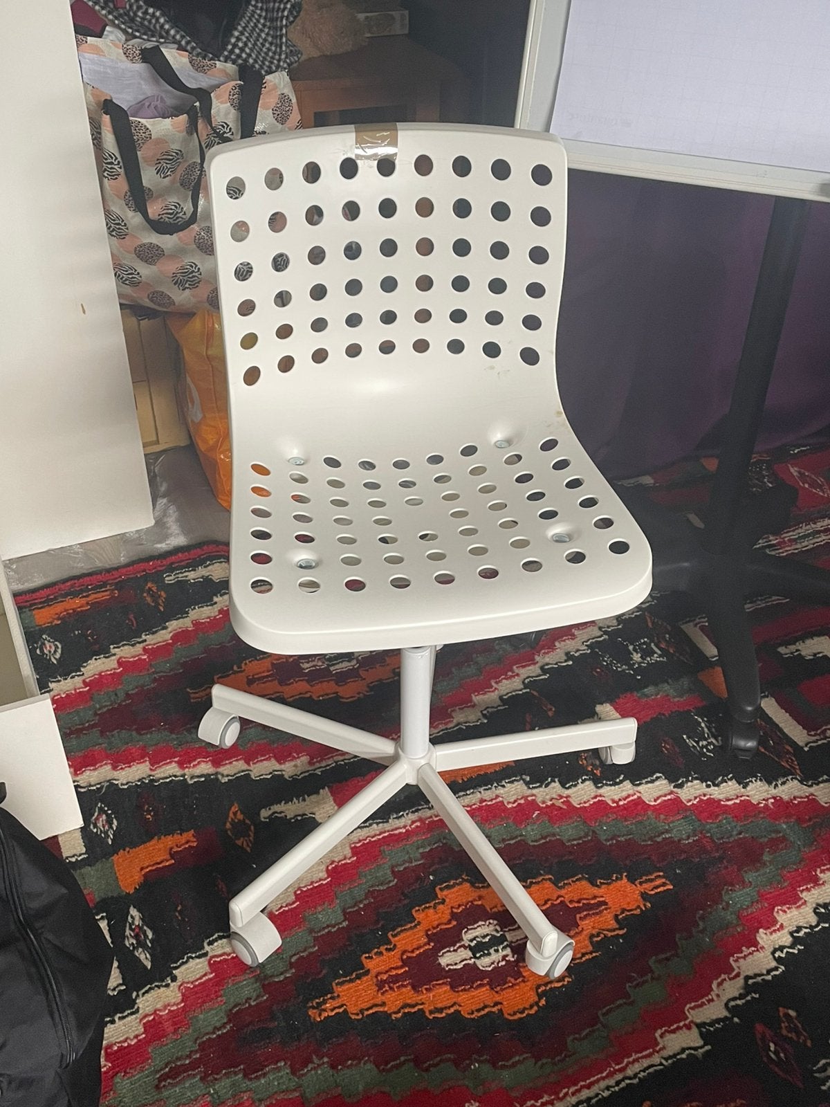 Mooie Ikea witte bureaustoel zgan, Ophalen, Zo goed als nieuw, Wit, Bureaustoel