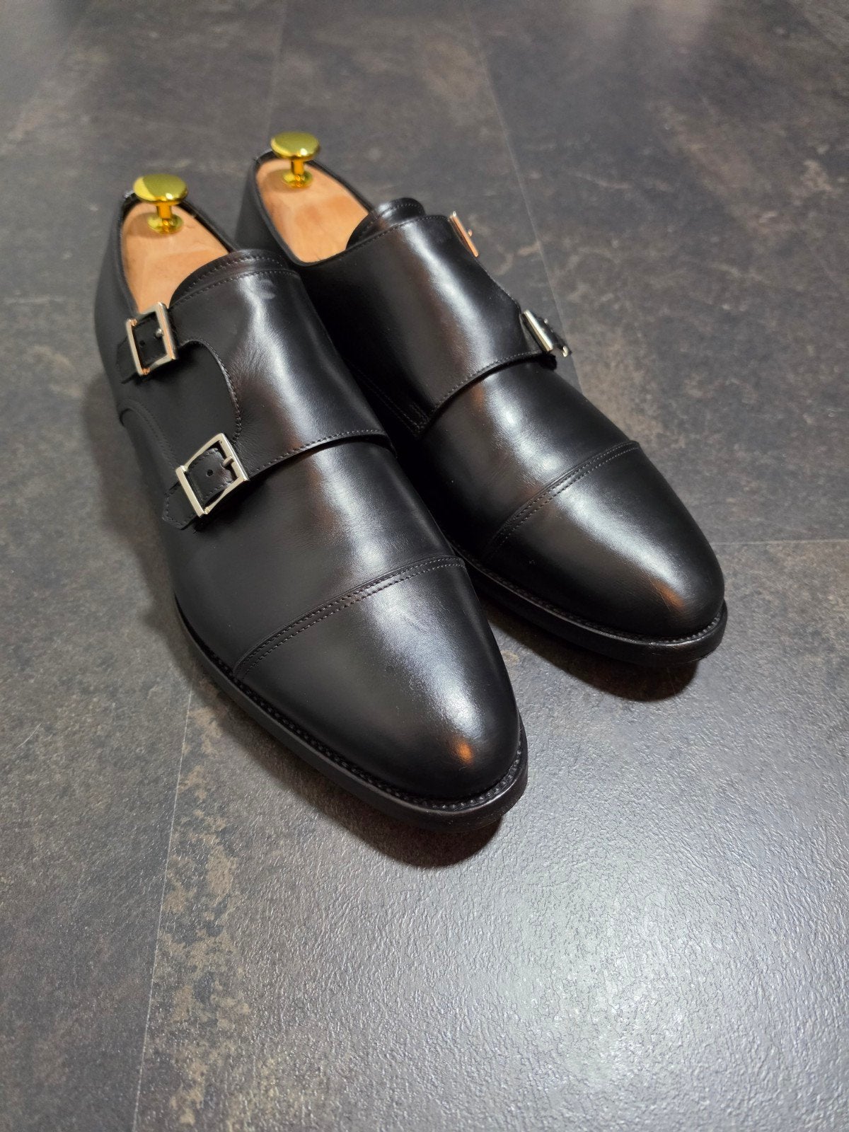 Santoni Zwarte Double Monks Carter - Maat 42, Kleding | Heren, Schoenen, Zwart, Ophalen of Verzenden, Santoni, Gespschoenen