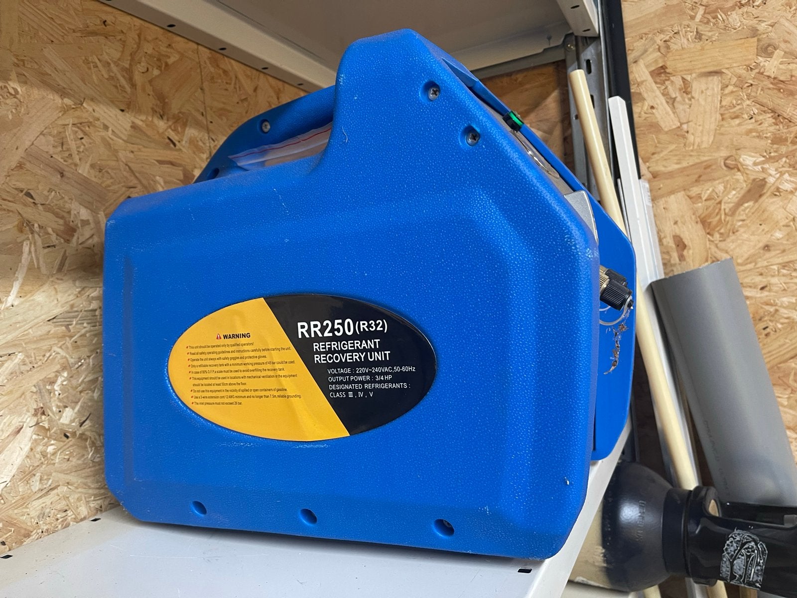 RR250 (R32) Koelmiddel Terugwinunit, Doe-het-zelf en Verbouw, Ophalen, 10 bar of meer, Zo goed als nieuw, 200 tot 400 liter/min