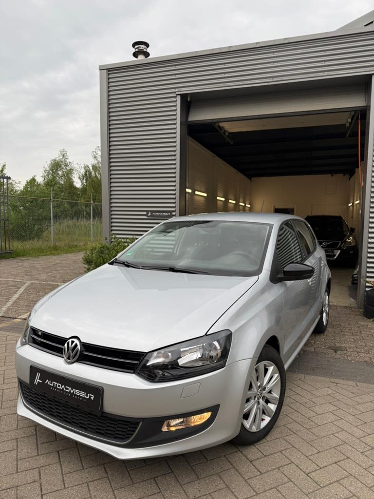 Volkswagen Polo 1.4 Style|2012|Alcantara|Stoelver|APK Nw|Top, Auto diversen, Schadeauto's, Ophalen, 1398 cc, Handgeschakeld, Zilver of Grijs