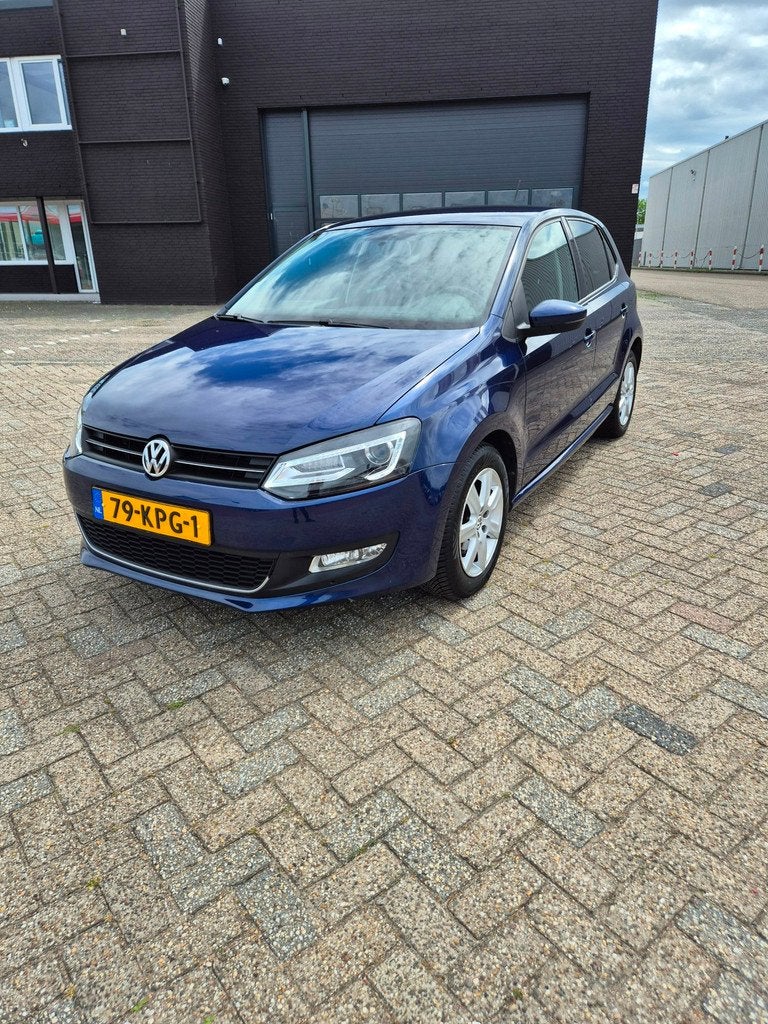 Volkswagen Polo 1.2 TSI Highline, Auto's, Volkswagen, Voorwielaandrijving, Euro 5, Blauw, Handgeschakeld