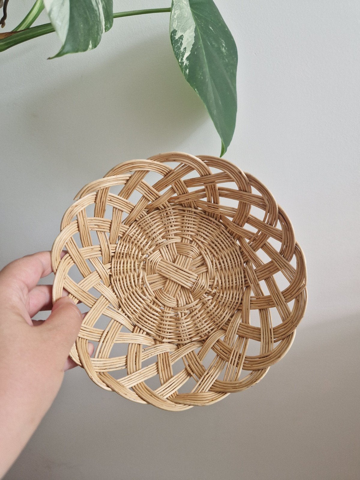 Rotan mand mandje riet vintage brocante, Ophalen of Verzenden, Zo goed als nieuw, Rond, Riet