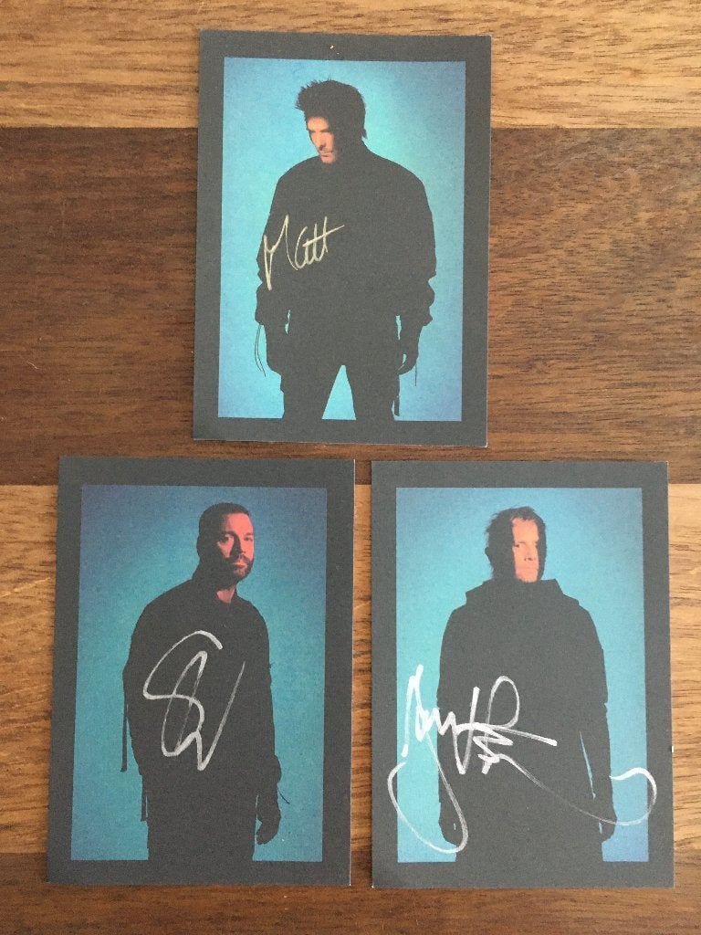 Promo Fotoset Muse Will Of The People GESIGNEERD NIEUW, Verzamelen, Ophalen of Verzenden, Nieuw, Foto of Kaart, Gesigneerd