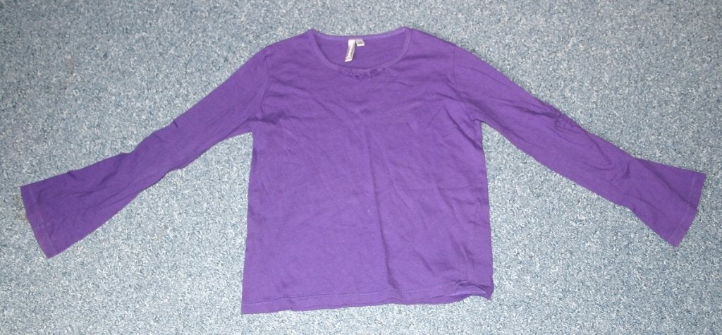 Geweldig nieuw paars Bijenkorf shirt, mt 116-122, Kinderen en Baby's, Kinderkleding | Maat 116, Meisje, Nieuw, Ophalen of Verzenden