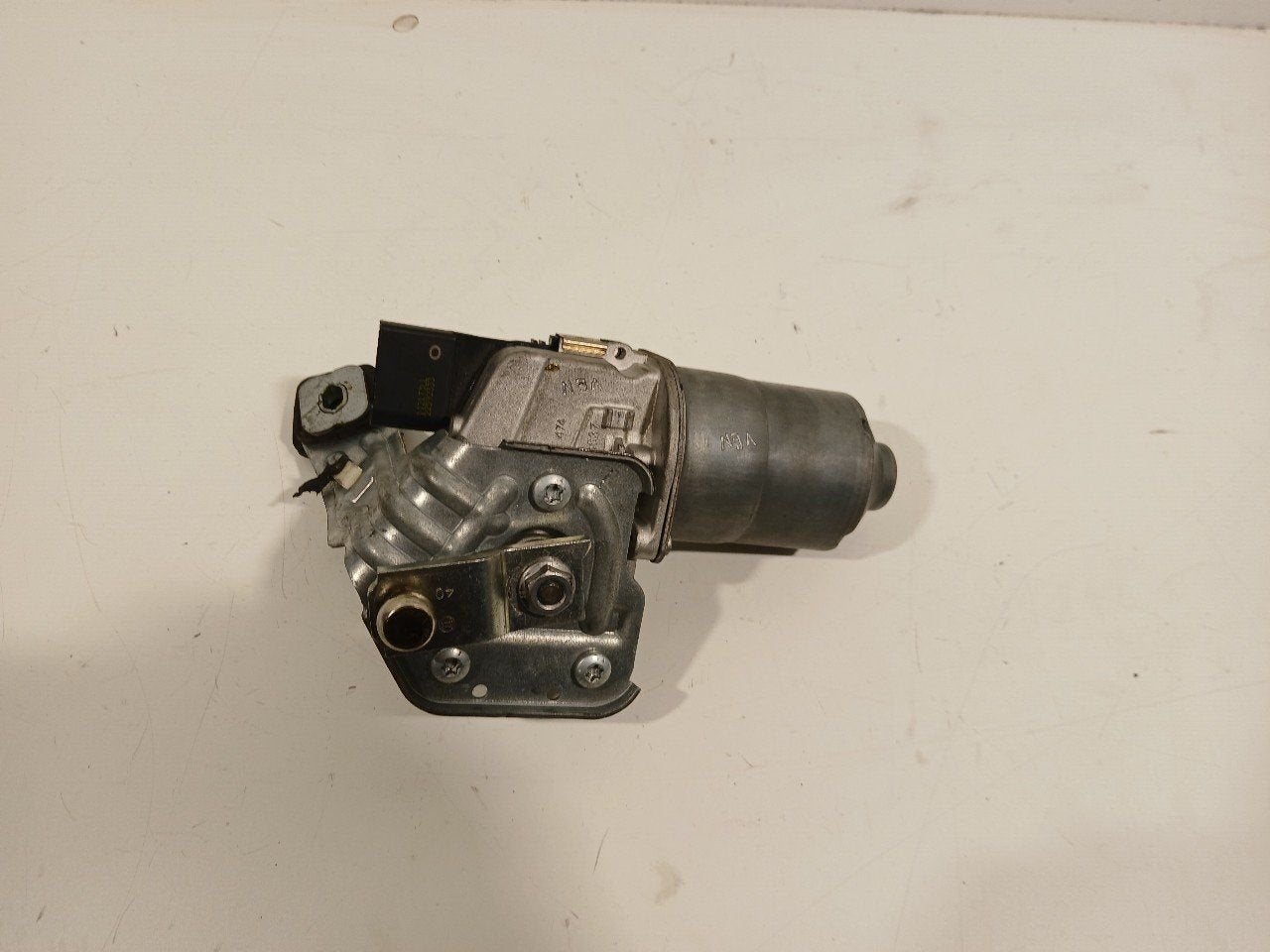 Ruitenwissermotor voor BMW 1 serie, Onderdelen@venauto.nl, Van der Ven Autorecycling B.V., Gebruikt, Ettenseweg 76, 4706 PB Roosendaal, The Netherlands