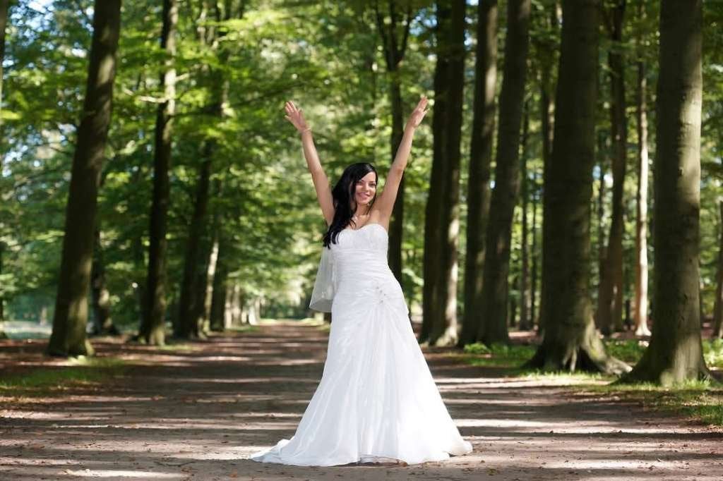 Trouwjurk met Swarovski-details, Kleding | Dames, Trouwjurk, Wit, Maggie sottero, Ophalen of Verzenden
