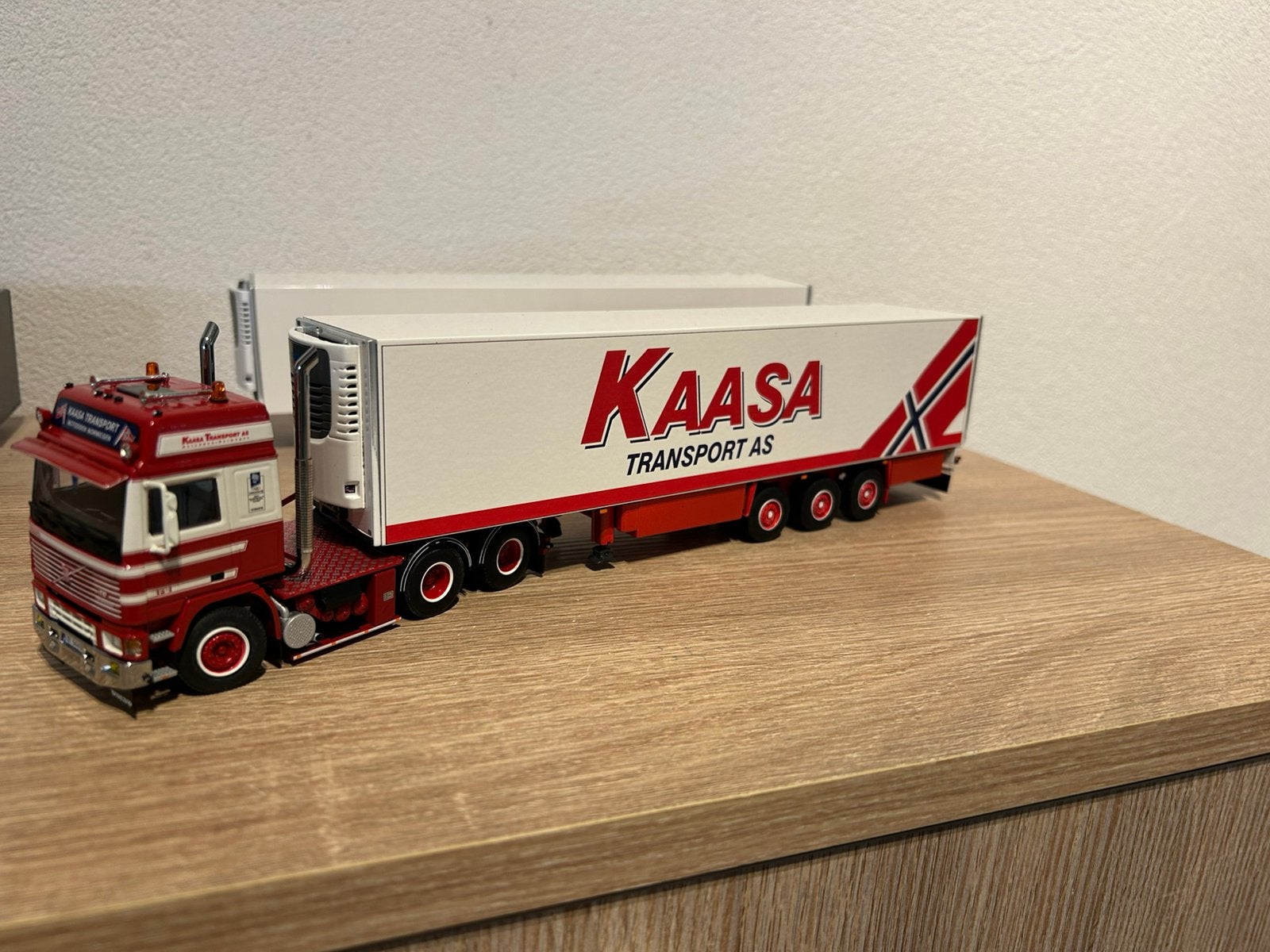 KAASA transport Denemarken, Ophalen of Verzenden, Zo goed als nieuw, Bus of Vrachtwagen, Wsi