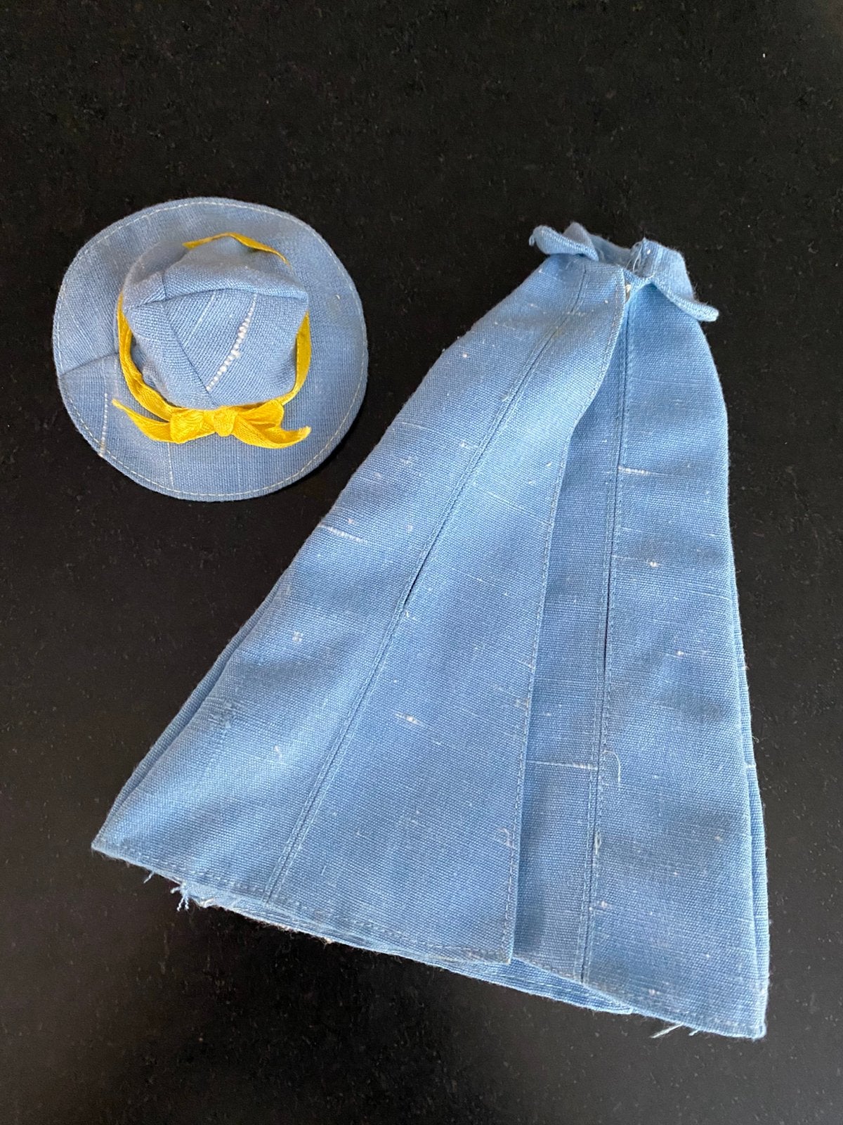 Vintage Pedigree Sindy Autumn Days outfit 1977 no Barbie, Ophalen of Verzenden, Zo goed als nieuw, Kleertjes