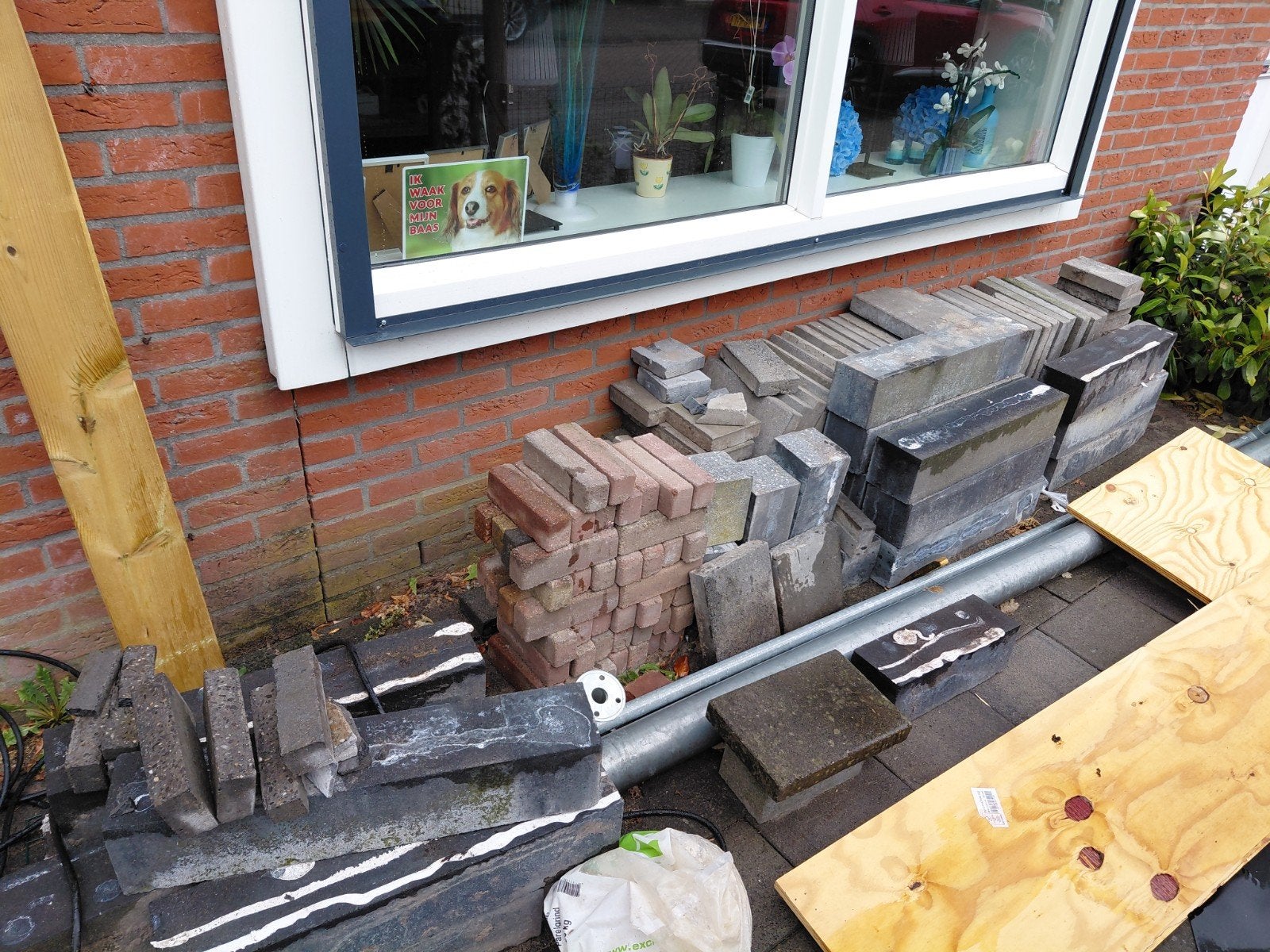 Gratis ! Diverse partij gebruikte bestrating en tegels, Tuin en Terras, Ophalen, Gebruikt, Overige typen, Minder dan 5 m²