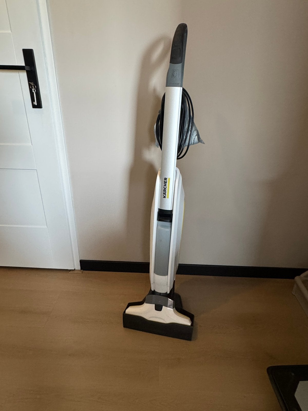 KARCHER, Doe-het-zelf en Verbouw, Reinigingsmachines, Ophalen, Zo goed als nieuw