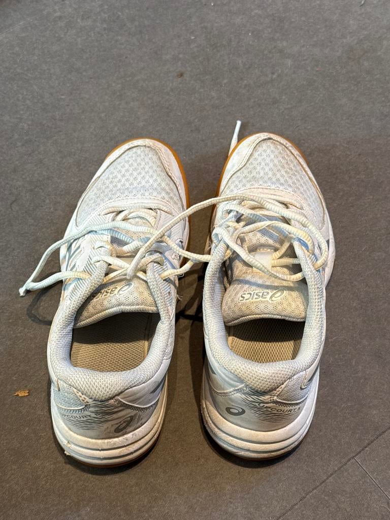 ASICS Zaalschoenen Wit - Maat 36 - Zeer Nette Staat, Ophalen of Verzenden, Zo goed als nieuw