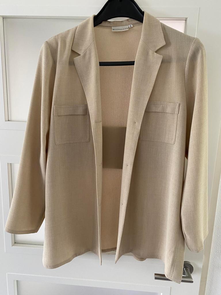 Nette beige blazer en rok set, maat L, Overige typen, Beige, Maat 42/44 (L), Ophalen of Verzenden