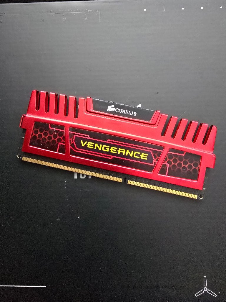 8GB DDR3 Corsair Vengeance CMZ16GX3M2A1866C9R, Ophalen of Verzenden, Zo goed als nieuw, DDR3, Desktop