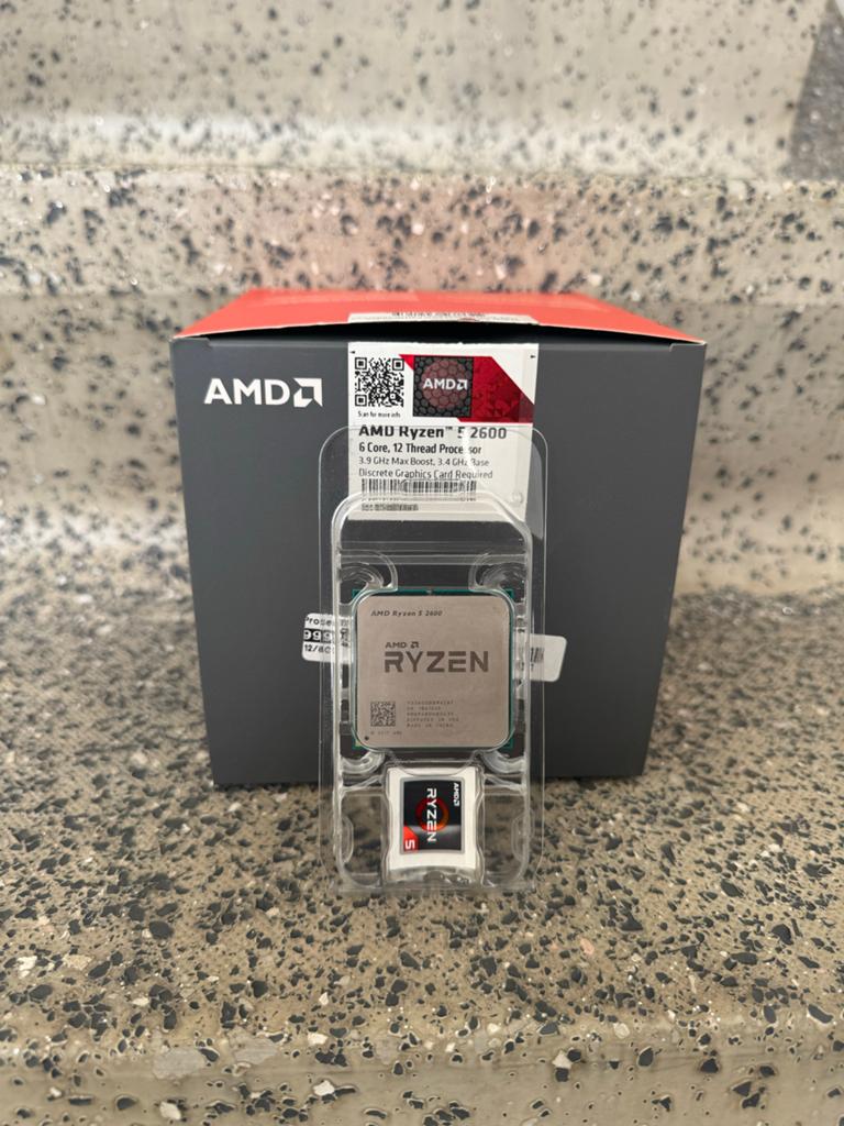 AMD Ryzen 5 2600 6 Core 12 Thread Processor met koeler, Computers en Software, Processors, Ophalen of Verzenden, Gebruikt, 6-core