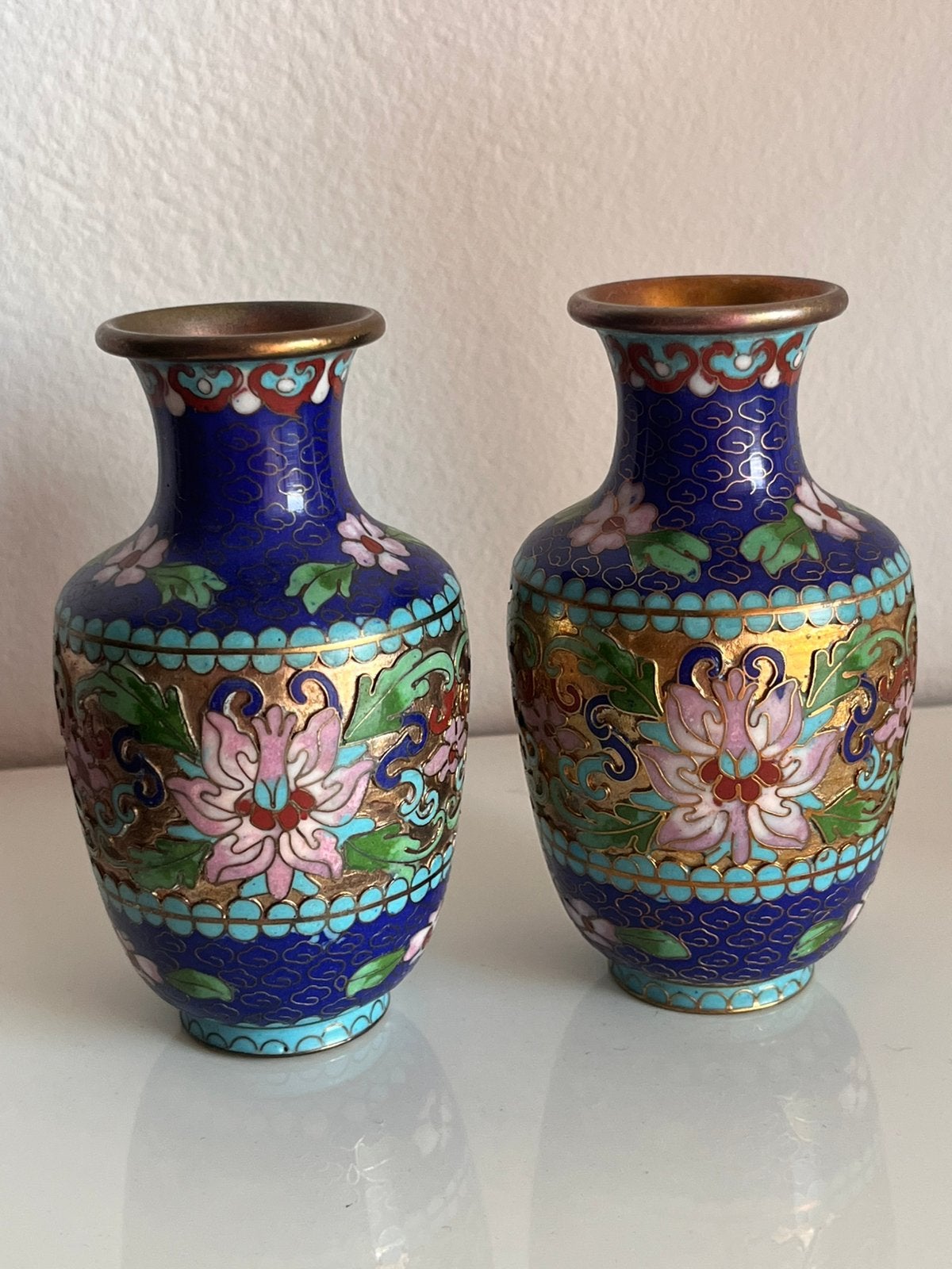 Twee Chinese cloisonne vazen, Ophalen of Verzenden