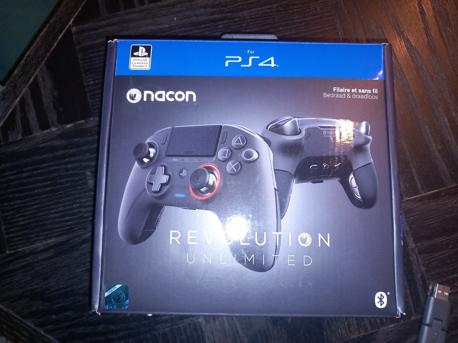 Nacon Revolution Unlimited Pro Controller PS4, Ophalen of Verzenden, Zo goed als nieuw, Controller, PlayStation 4