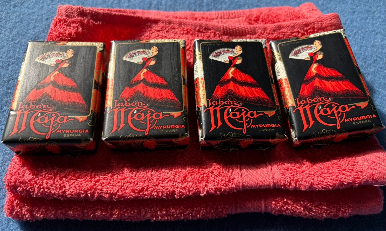 4 stuks Maja zeep, nieuw in originele verpakking, Ophalen of Verzenden