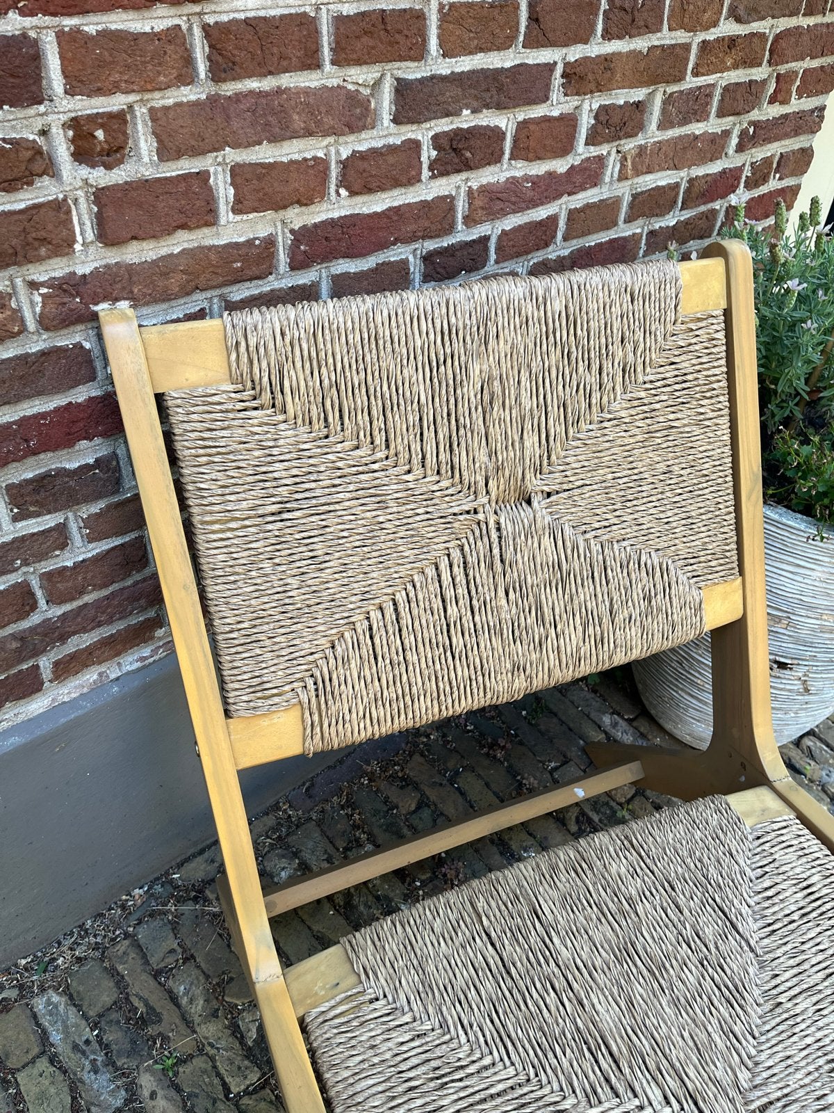 Zo goed als nieuwe houten stoel met rieten zitting, Ophalen, Overige kleuren, Zo goed als nieuw, Eén