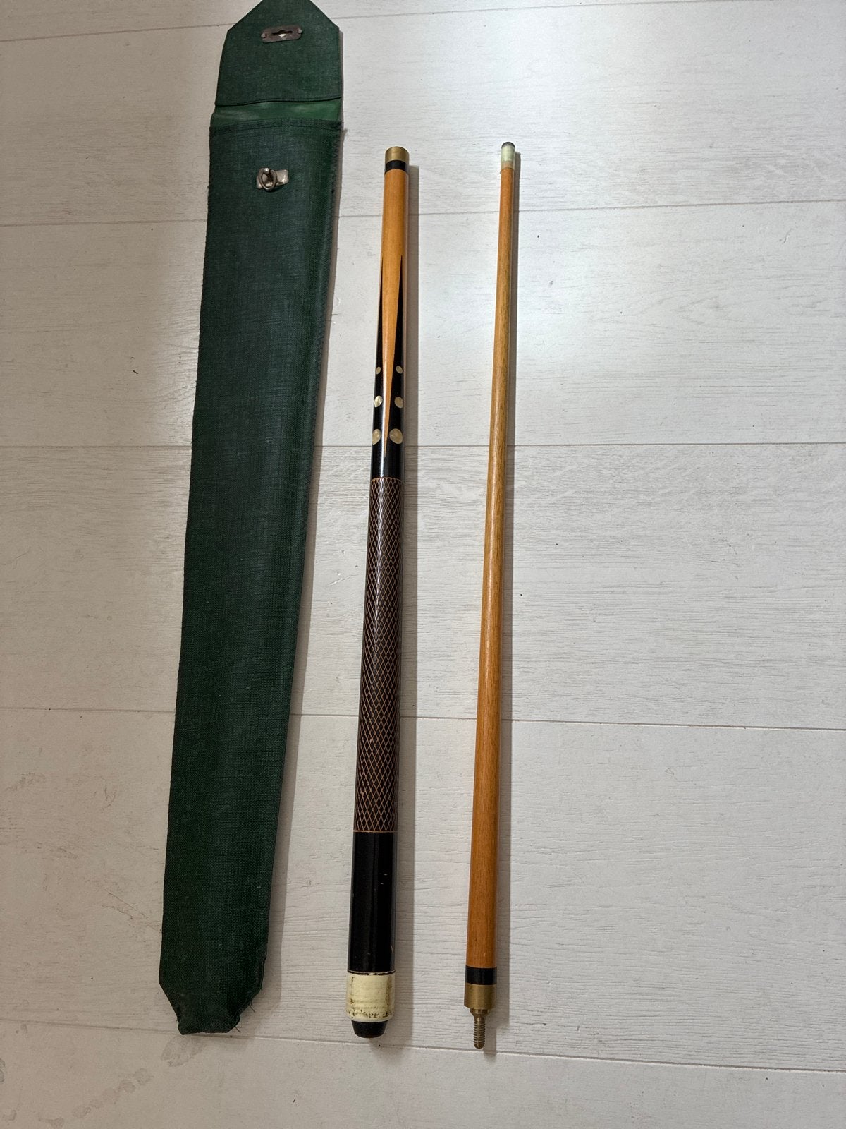 Vintage Biljartkeu met Hoes, Ophalen of Verzenden, Gebruikt, Keu of Ballen