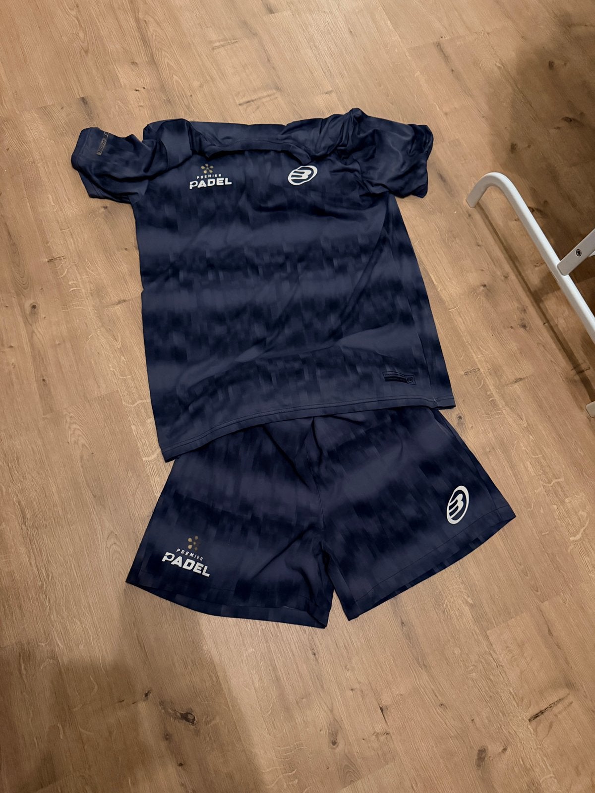 bullpadel kleding / schoenen sets, Sport en Fitness, Ophalen of Verzenden, Gebruikt, Padelschoenen